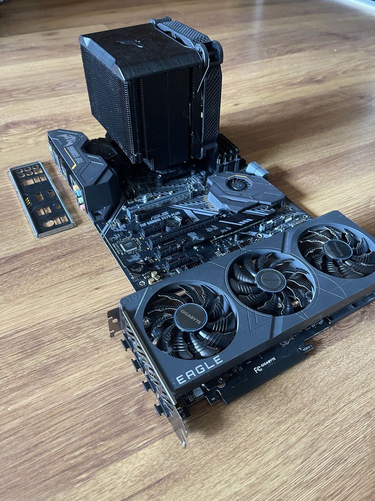 Комплект/ Ryzen 5800X/X570/32GB/500GB SSD/RTX 4060TI