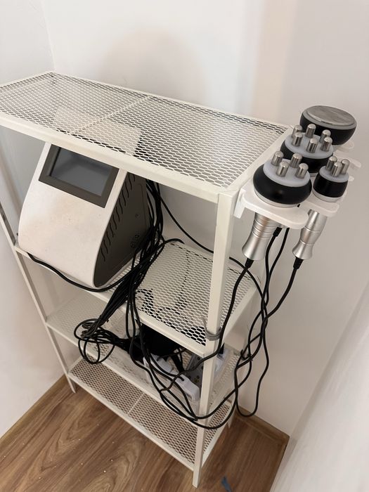 Aparat cosmetic profesional 6in1, cavitatie 40 KHr, lipolaser, RF