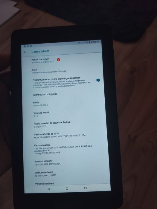 Vând tableta Lenovo