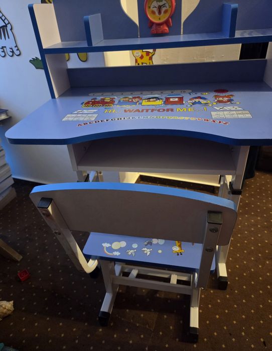 Birou copii cu scaun