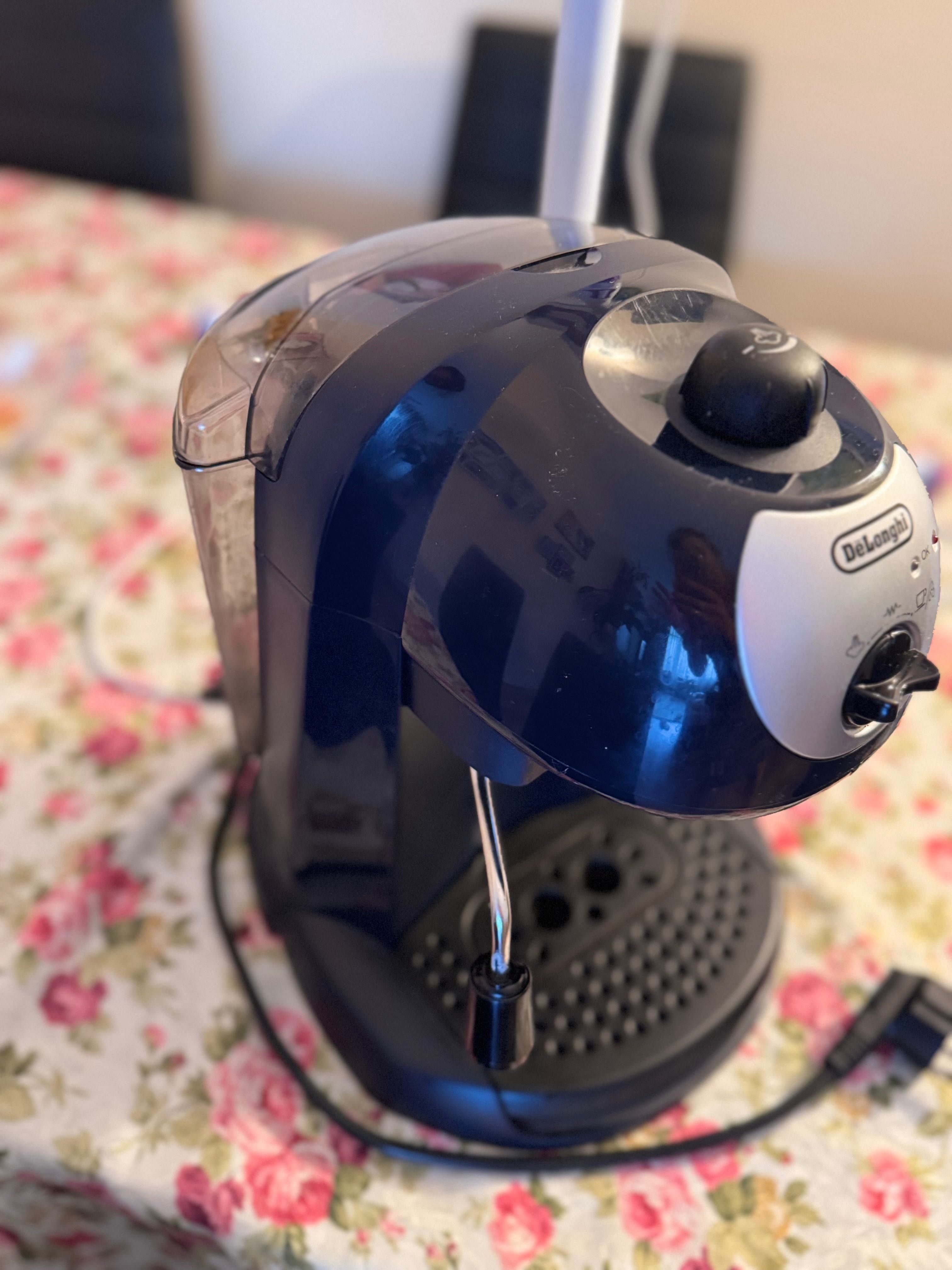 Кафемашина DeLonghi EC191.CD