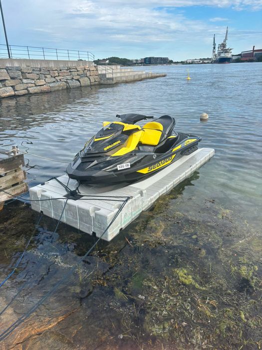 SkiJet Jetski ski Jet Seadoo 215