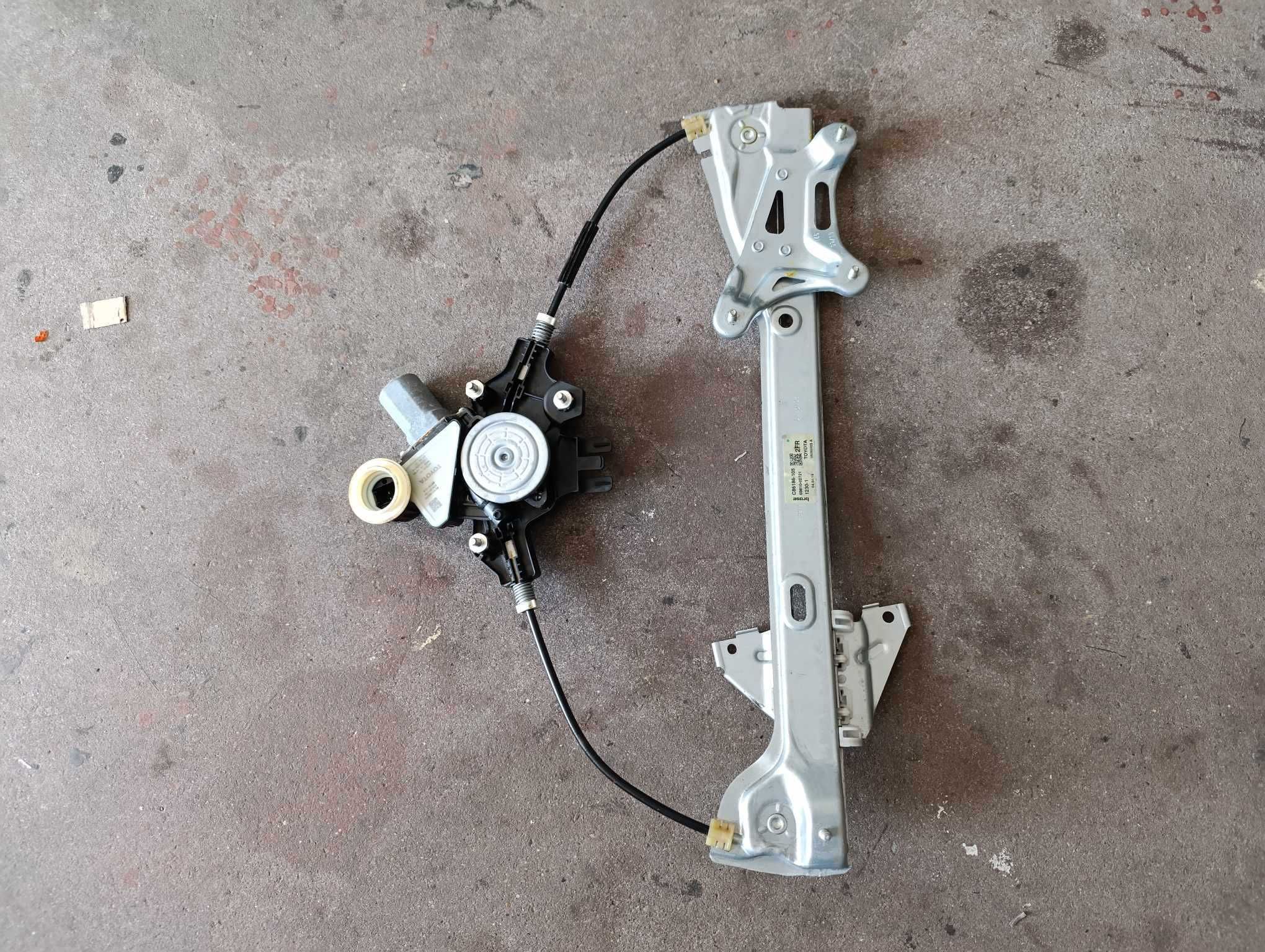 6981002721 Toyota Corolla e210 reparatie macara geam auto 553423104