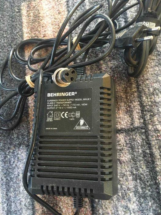 Behringer mxuk1 class 2 transformer 19v 1.5 A