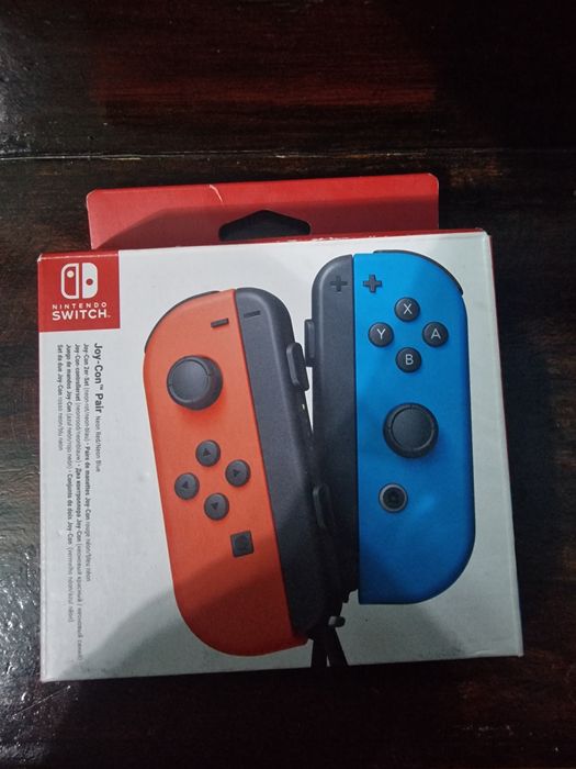 Joy-Con rosu cu albastru pentru nintendo switch