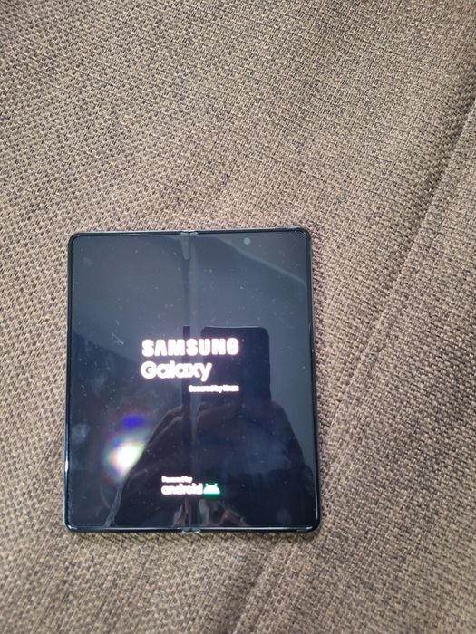 Samsung fold 4 impecabil 512 g