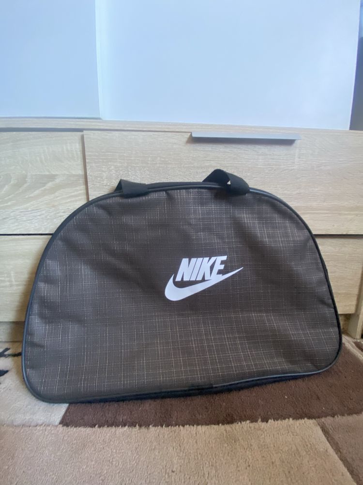 Сакове Nike 4 цвята