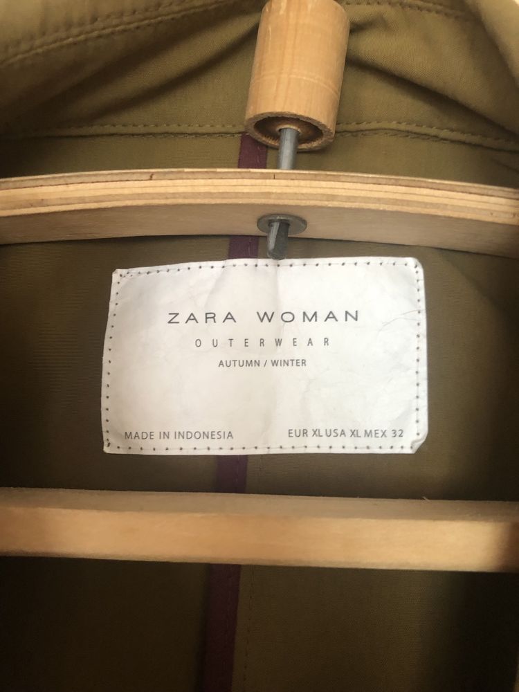 Плащ Zara женский