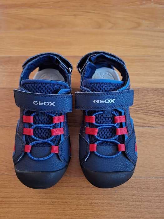 Vând sandale copii Geox 28