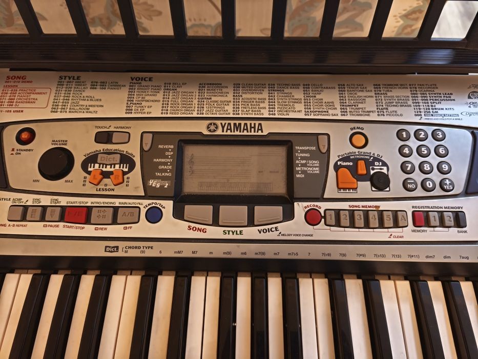 Orgă Yamaha PSR 280