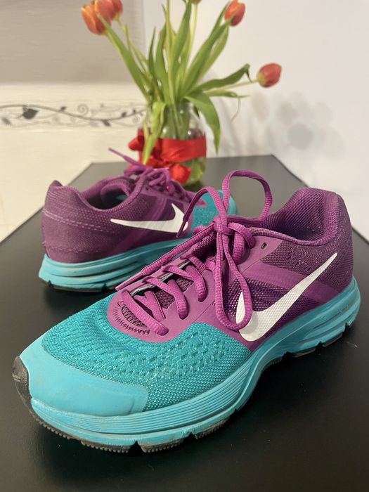 Vand adidasi sneakers Nike zoom pegasus 30