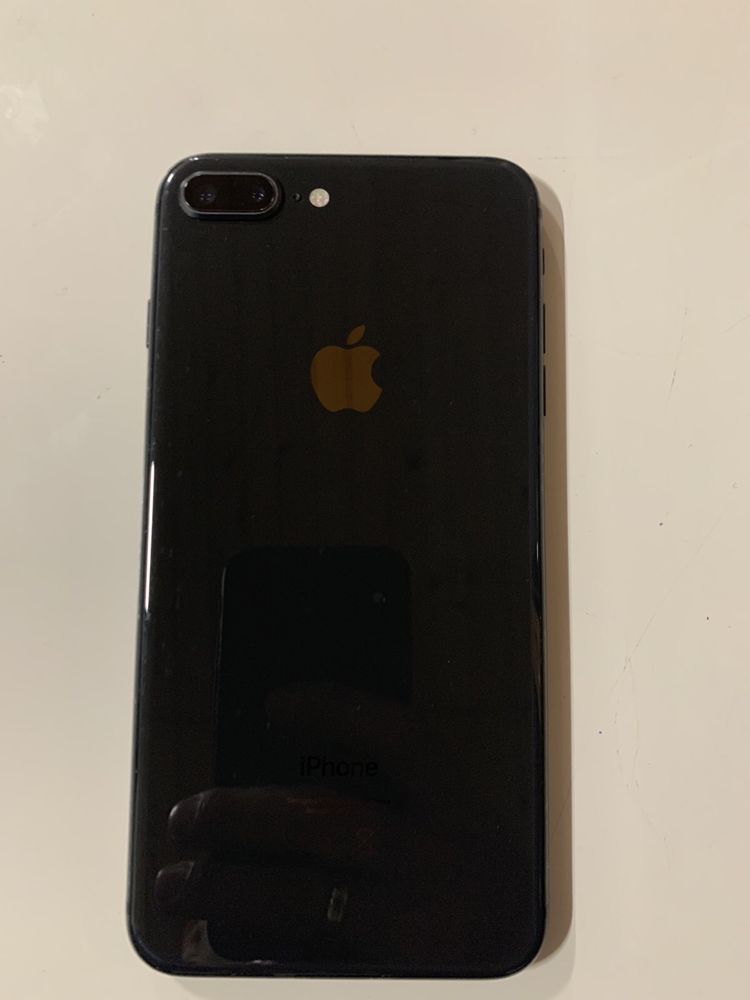 Iphone 8 plus + 9D стъклен протектор