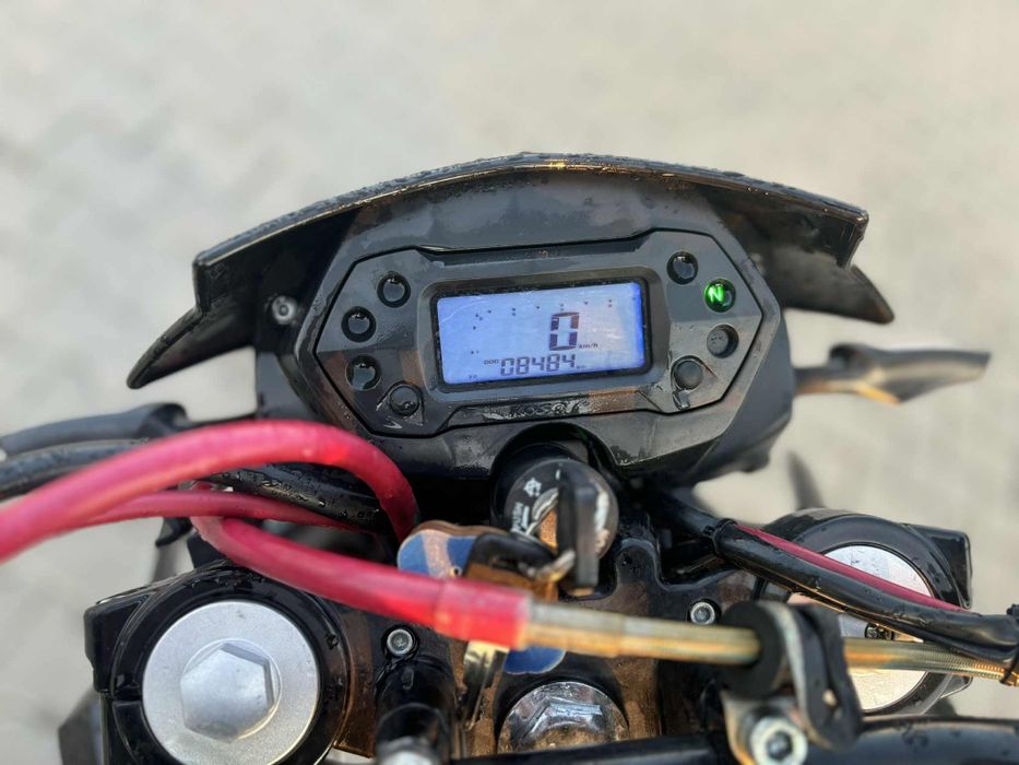 Vând cu părere de rău motorul meu drag, Mallaguti XSM 50, fabricat în