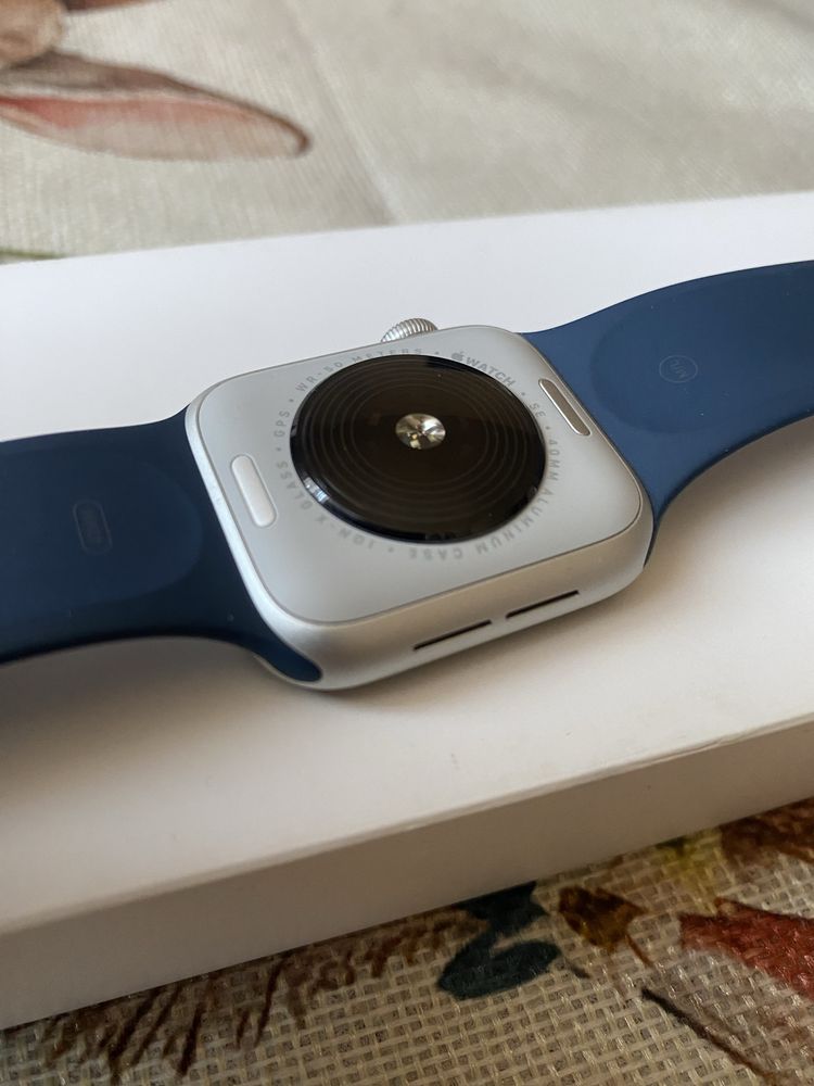 Нов Apple watch SE 40mm