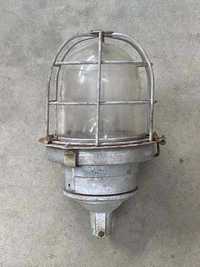 Соц Индустриална Лампа