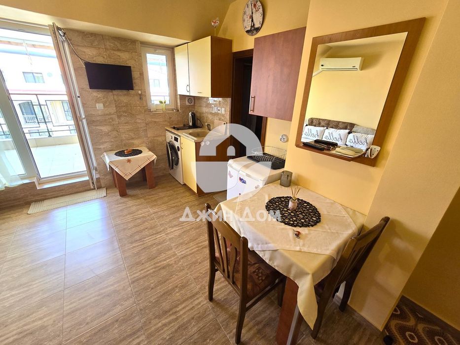 Продава се Едностаен апартамент в к.к. Слънчев бряг - 36 кв.м за 1223 €/кв.м - Снимка #2