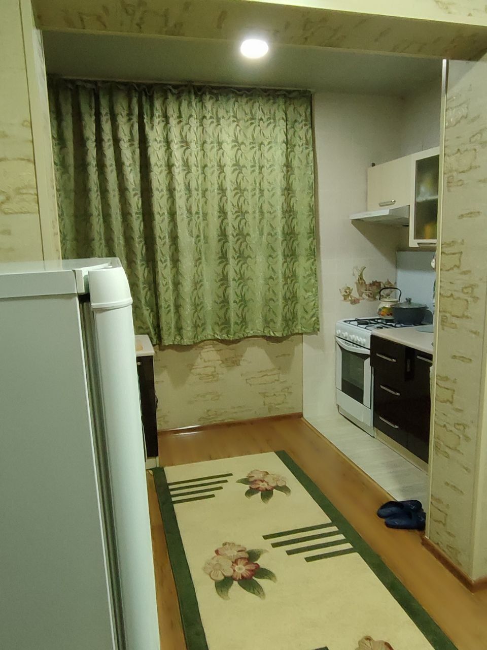 Продам 2 ком юнусабад 12 квартал