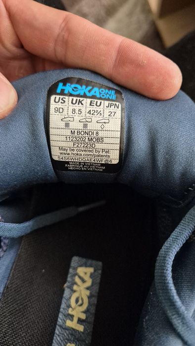 Vand Hoka Bondi 8