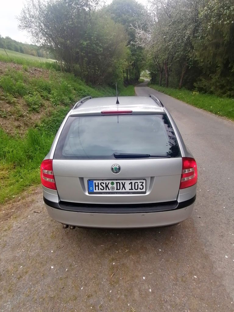 Vând Skoda Octavia 2006 Bkd 2.0 Diesel. Dsg