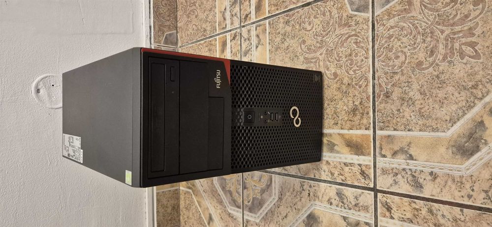 unitate PC Fujitsu Esprimo P420 I5 4690 16GB RAM GT640 HDD250gb