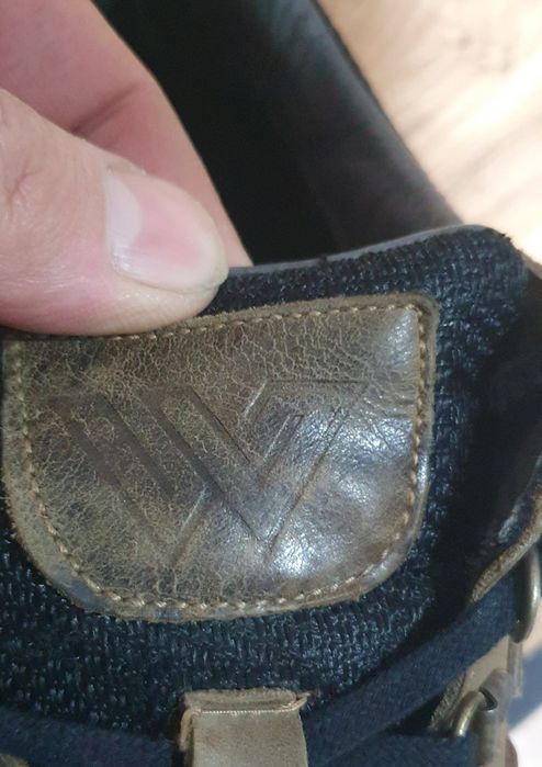 Продам  мужскую  обувь размер 43