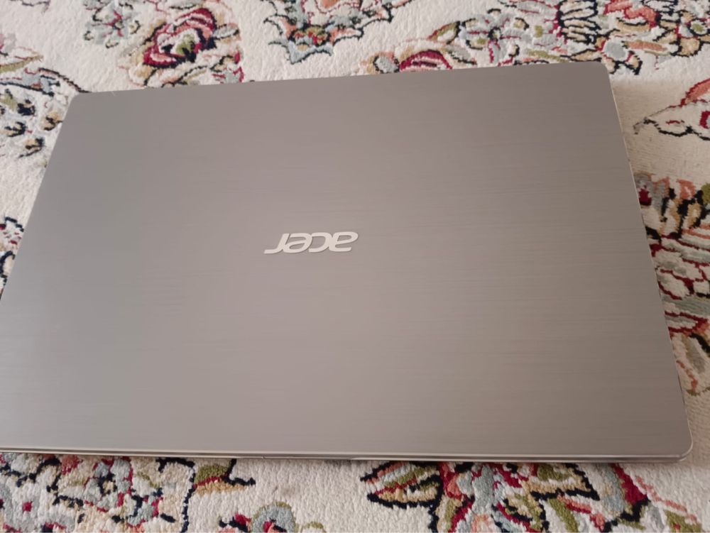 Продаю ноутбук Acer