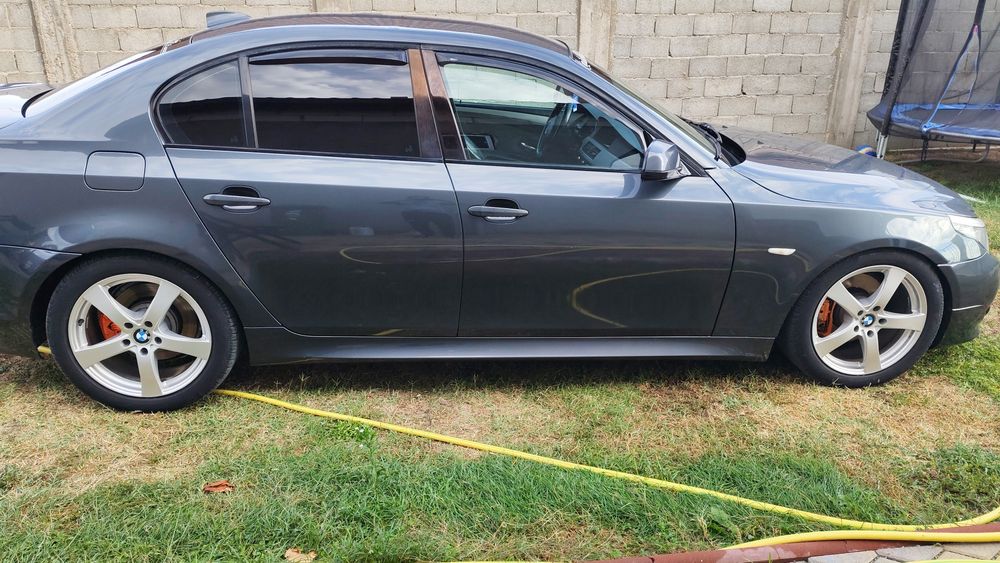 BMW e 60 M pack facelift520 d 2009