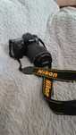 Nikon d7000 вместе с объективом