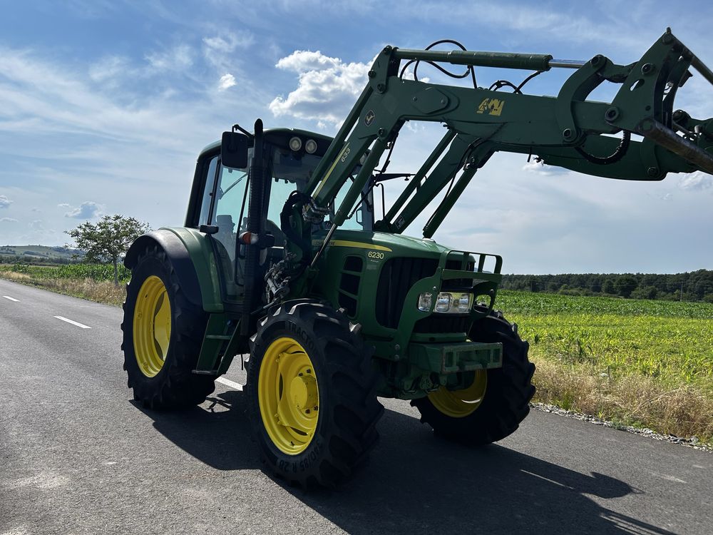 Tractor John Deere 6230 Premium cu incarcator frontal original
