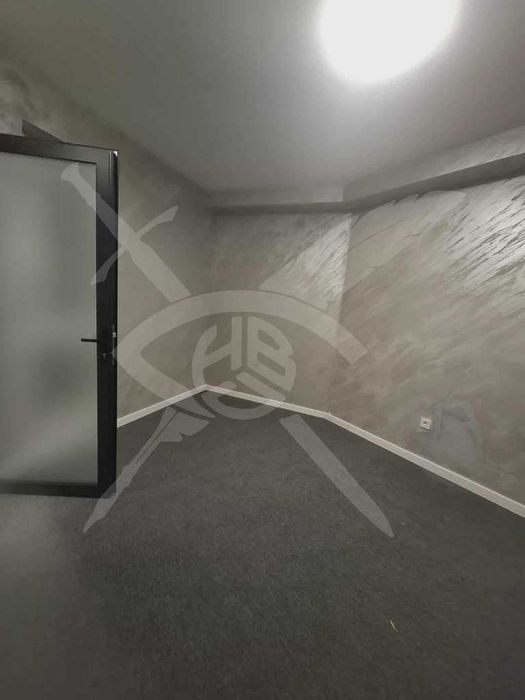 Продава се Тристаен апартамент в Варна, Център - 144 кв.м за 1598 €/кв.м - Снимка #1