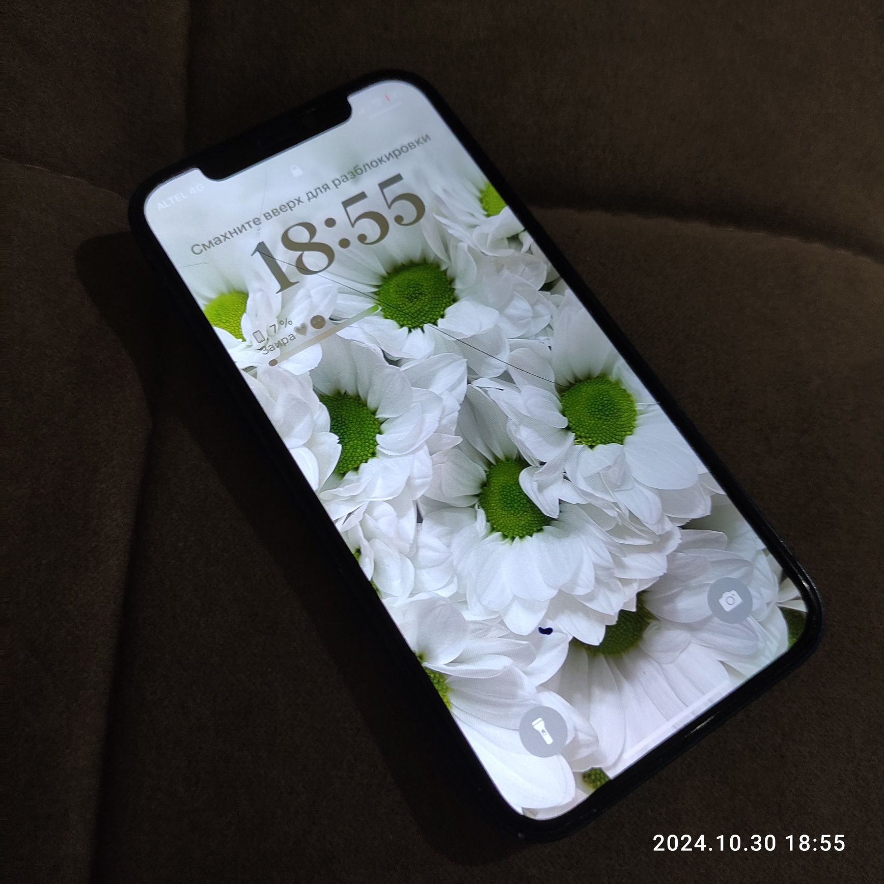 iphone 12, в хорошем состоянии