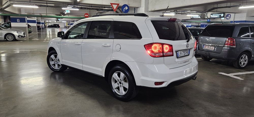 FIAT FREEMONT, 2.0 diesel, an 2013, 4x4, Manual, 7 locuri, Acte la  Zi