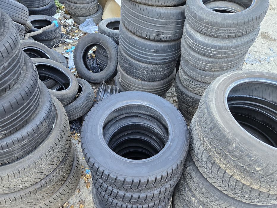 4бр. 175 65 14С Firestone зимни.