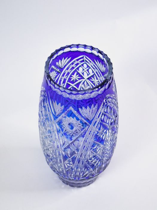Ваза из синего хрусталя (43×21 см)