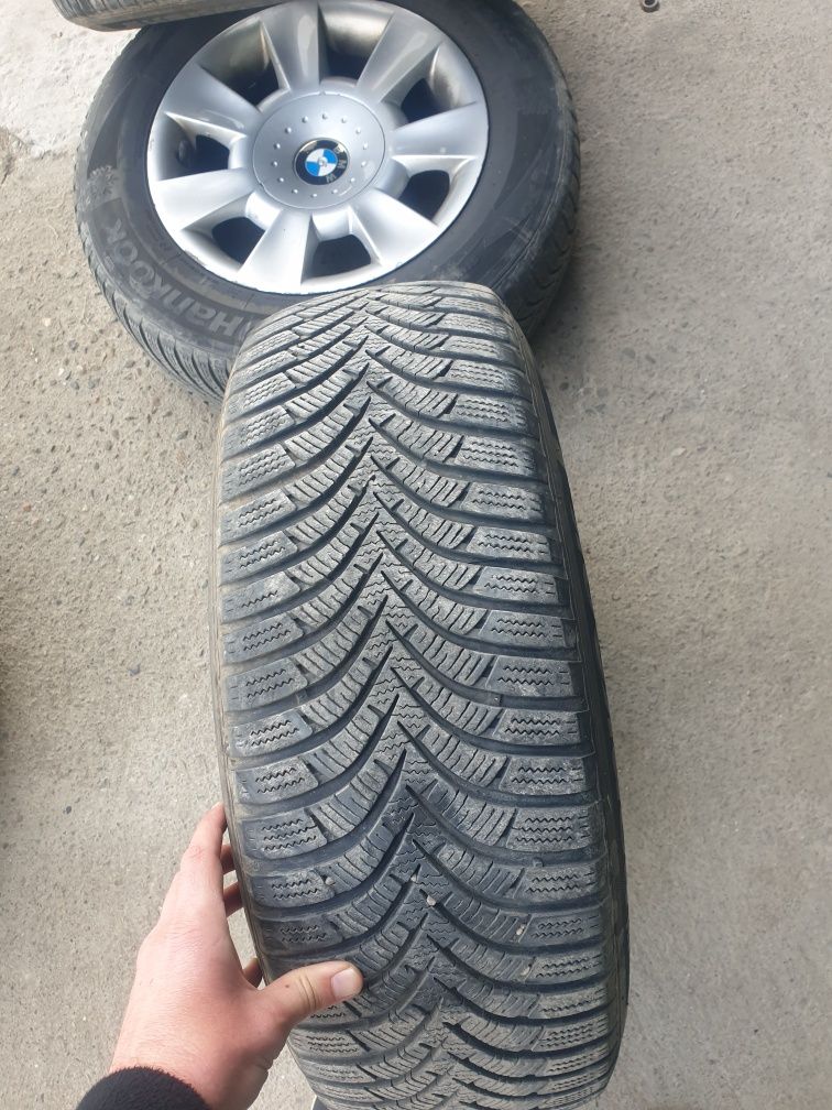 Vand jante BMW e39 style 83 pe 15", anvelope 205/65/R15 iarna ca noi