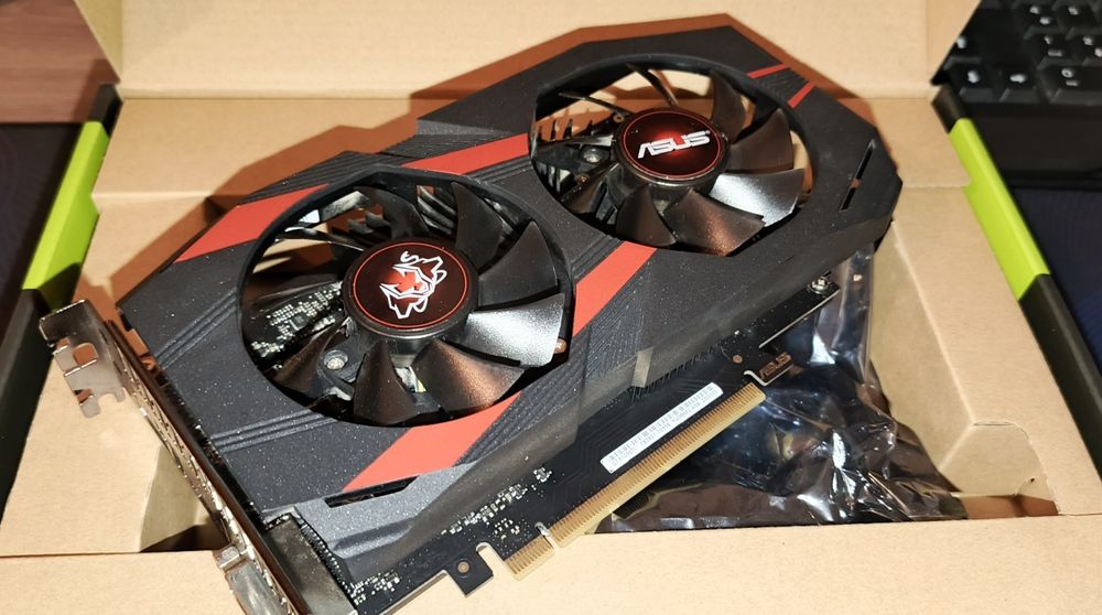 Продам GTX1050Ti Asus Cerberus