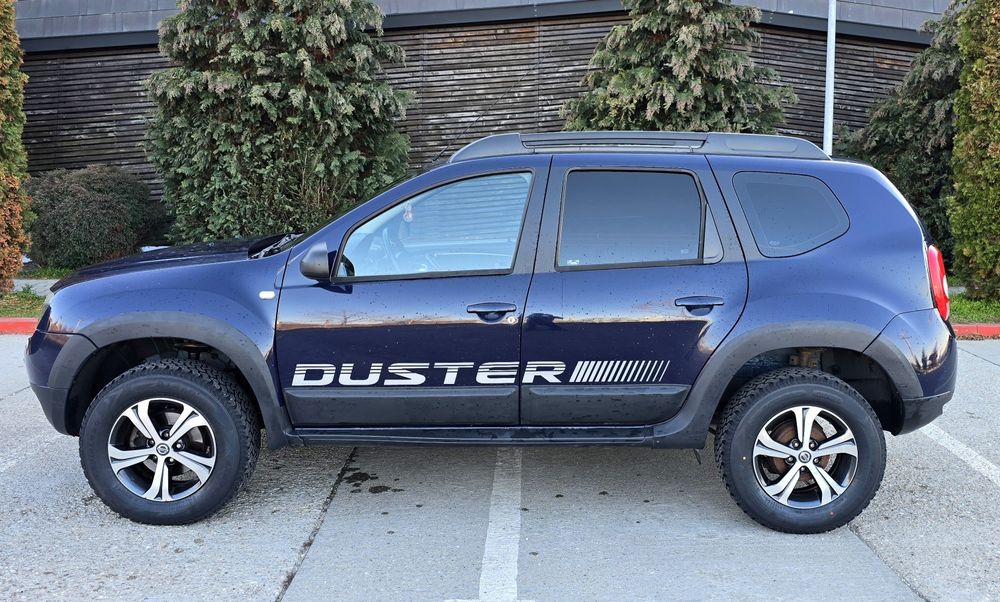 Dacia Duster 4x4 1.5 dci Inaltata +3,  Scuturi