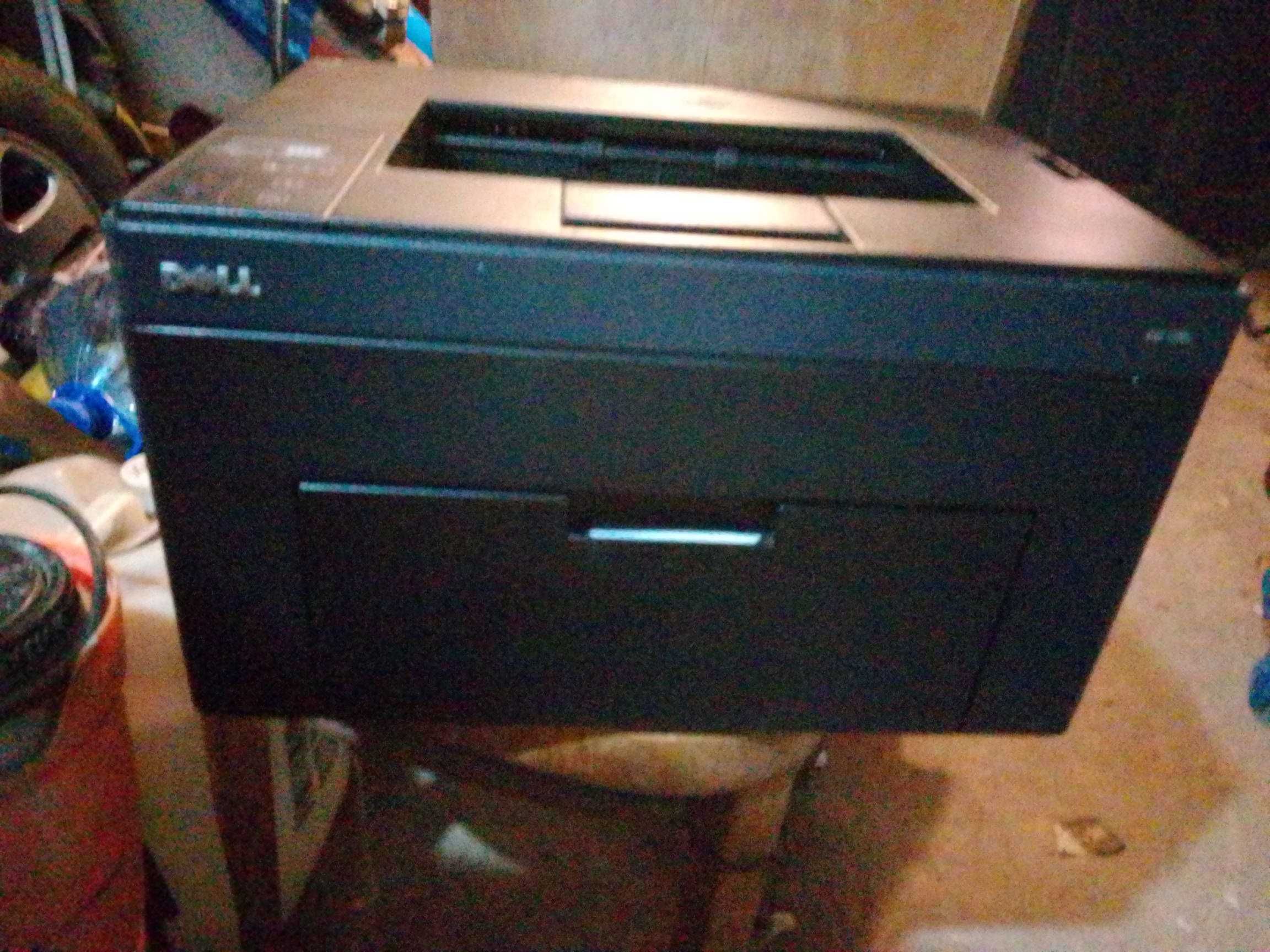 принтер цветен лазарен Dell 1250c