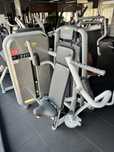 Technogym piept pec deck