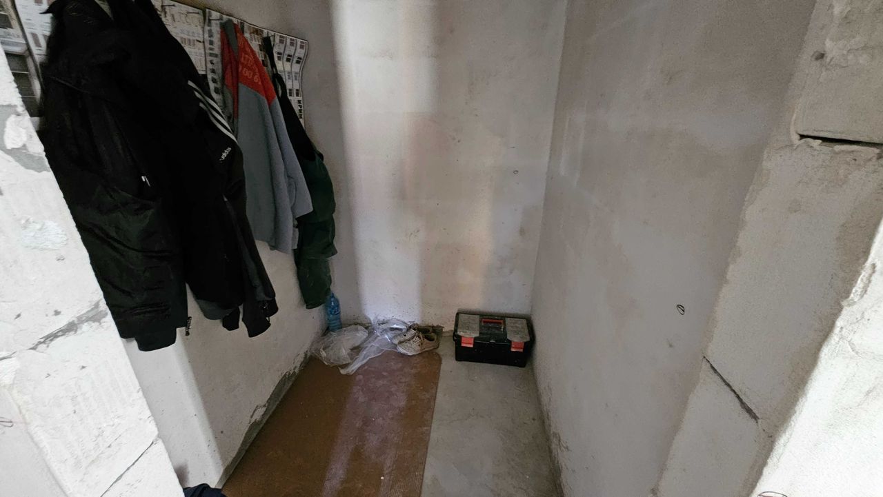 Продава се Двустаен апартамент в Разград, Бели Лом - 72 кв.м за 1417 €/кв.м - Снимка #4