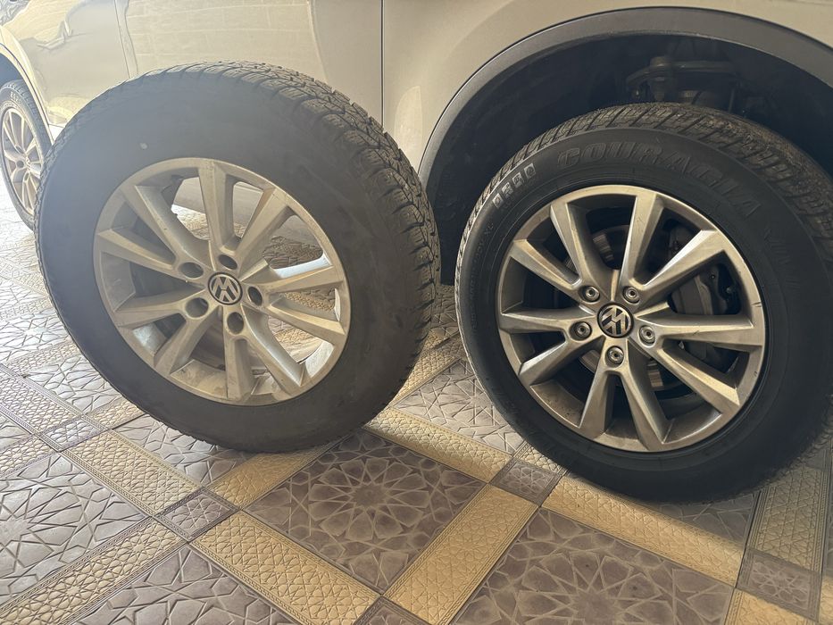 Шины шипованные с дисками оригинал265/60/18