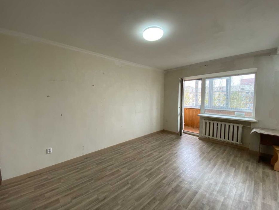 продам 3-х ком кв в САМОМ ЦЕНТРЕ, не дорого