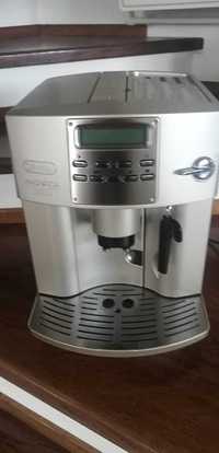 Espressor cafea DeLonghi Magnifica Rapid Cappuccino