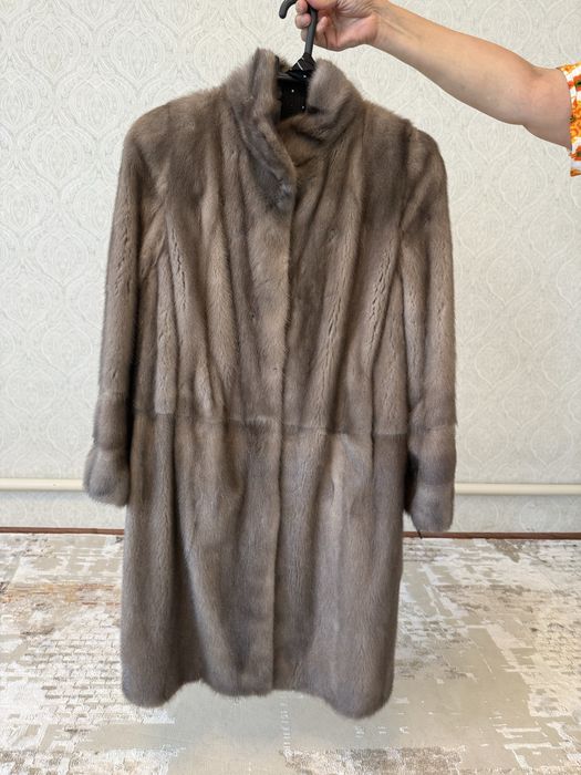 Шубы сатылады, 54-56р