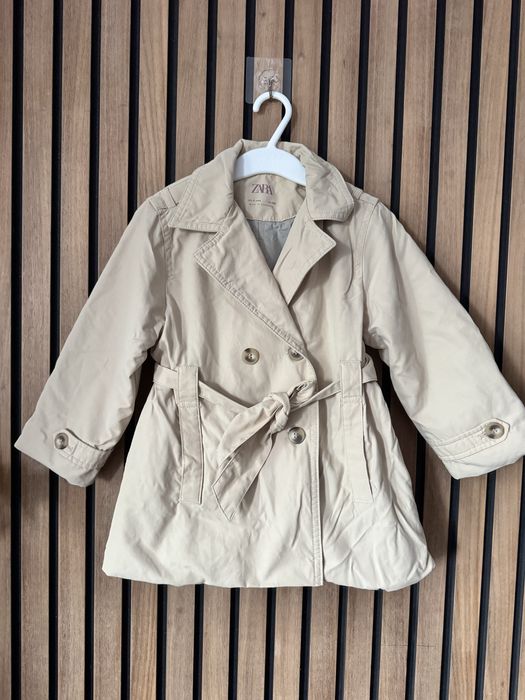 Trench Zara marime 104