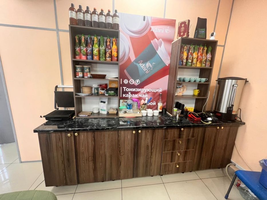 Продам мебель барная стойка