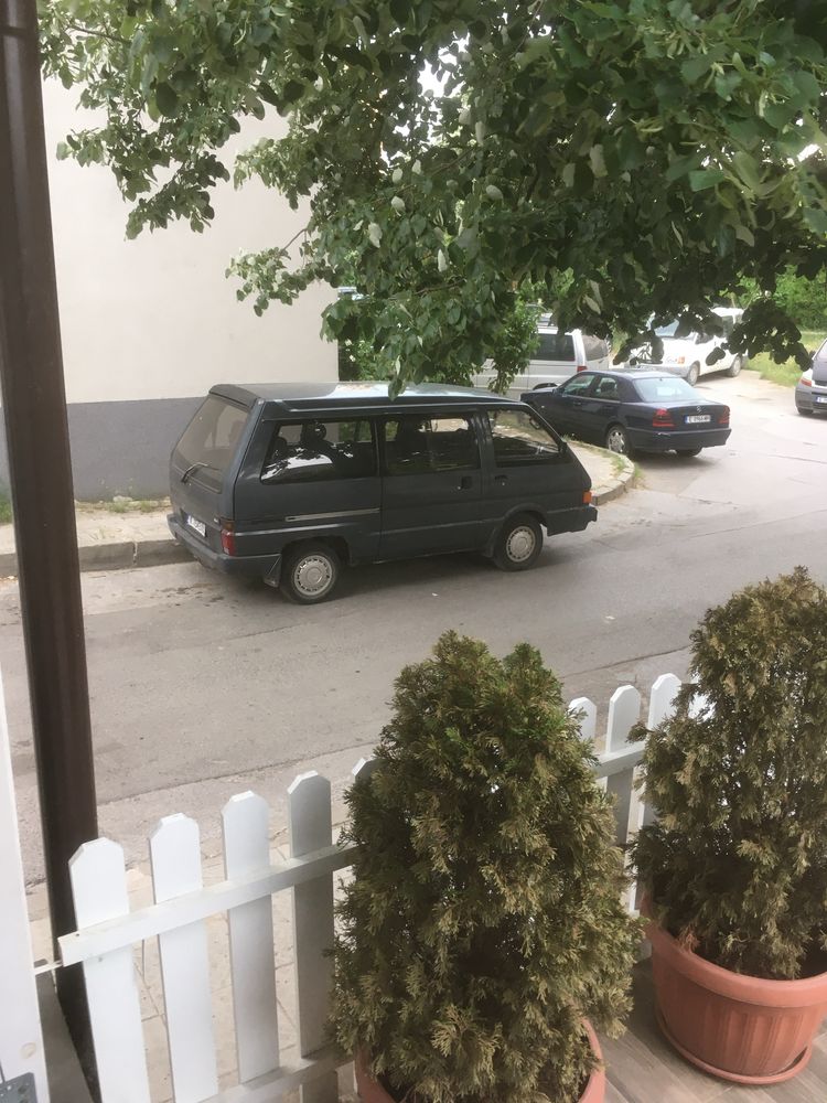 Nissan Vanette два броя единият с документи другият не
