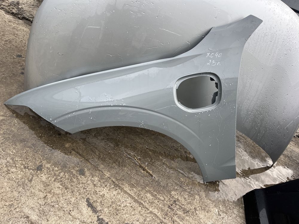 Калник Volvo XC40 2023г