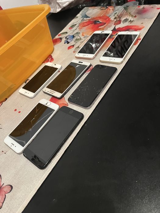 De vanzare fara schimb 6,6s,7 samsung