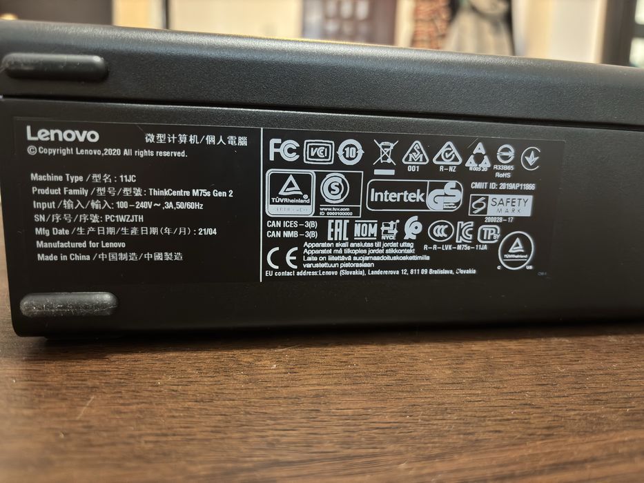 Deskstop Lenovo Thinkcentre M75s Gen 2/ Procesor AMD Ryzen 3 PRO 4350G